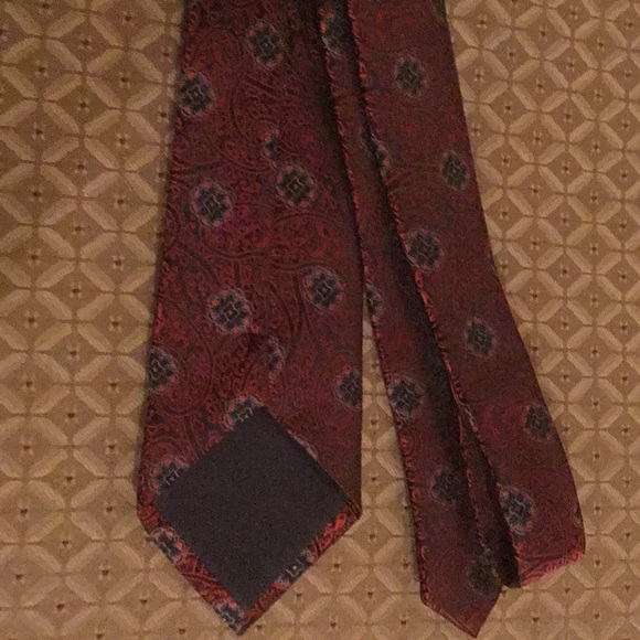 Men’s necktie - Picture 2 of 3